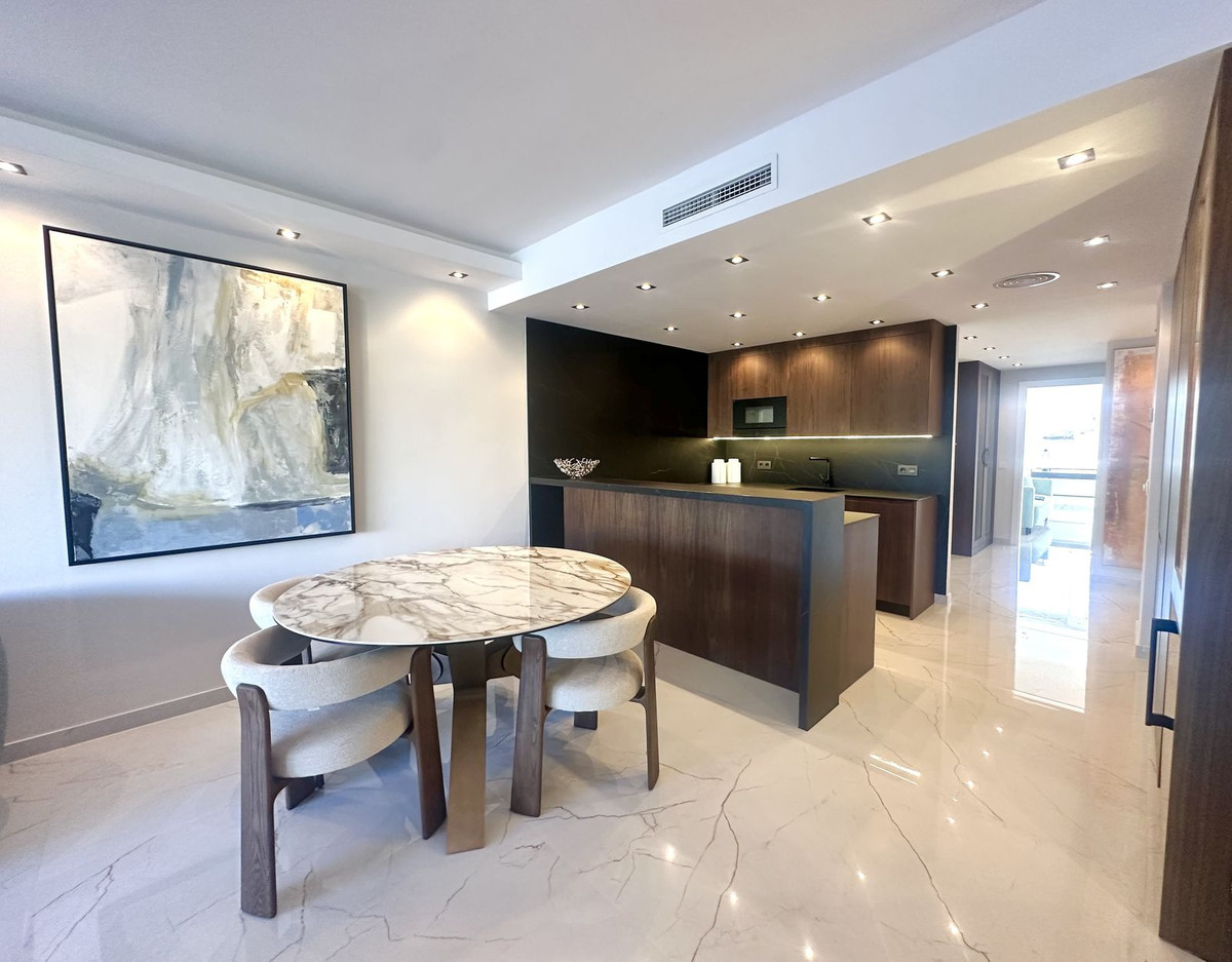 3 Bedroom Apartment in Marbella - Foto 10