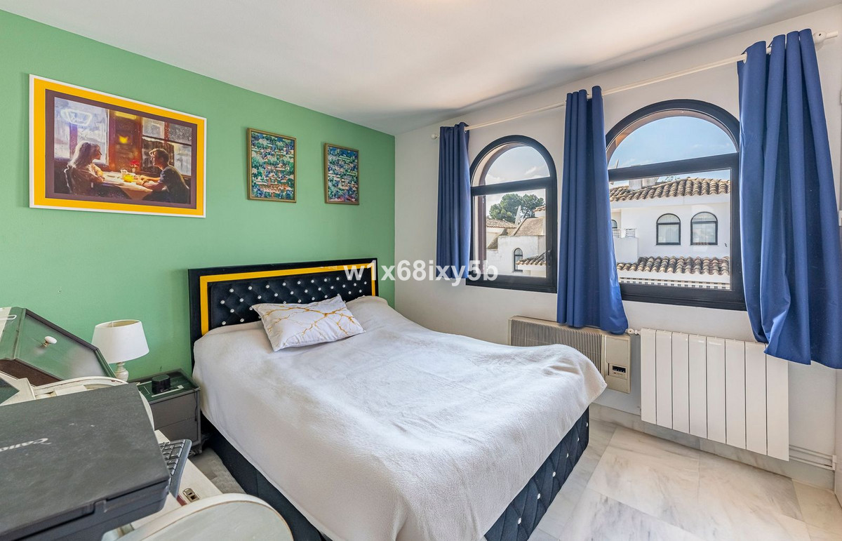 3 Bedroom Townhouse in Estepona - Фото 15