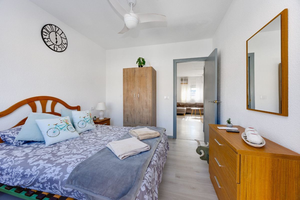 Chalet de 2 dormitorios en Murcia – Foto 17