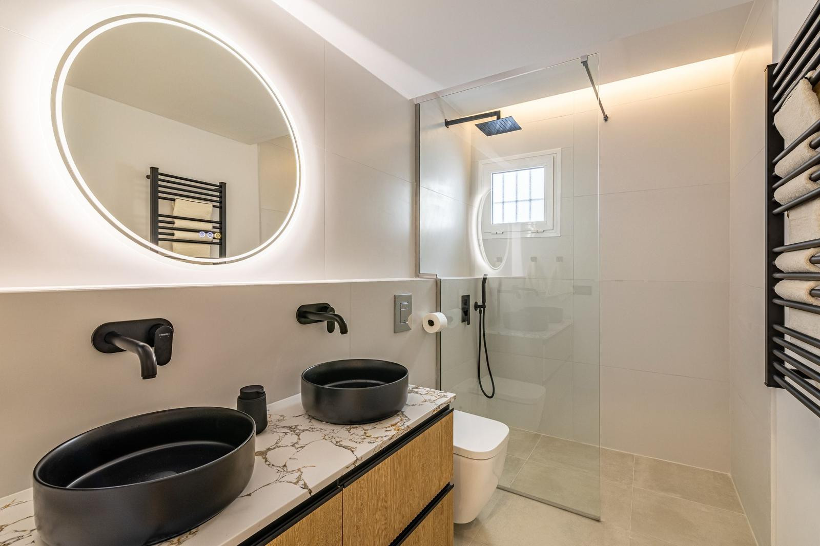 3 Bedroom Apartment in Marbella - Photo 6