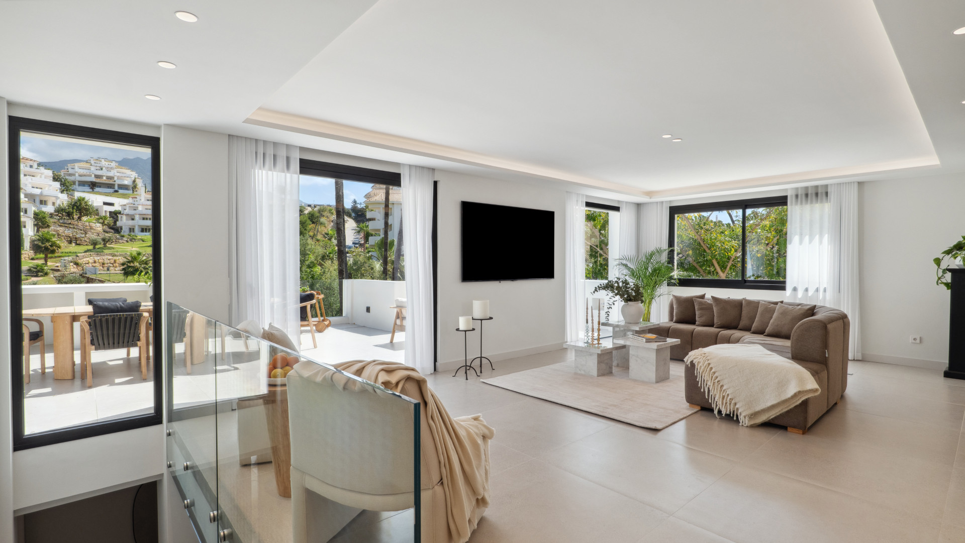 5 Bedroom Villa in Marbella - Photo 16