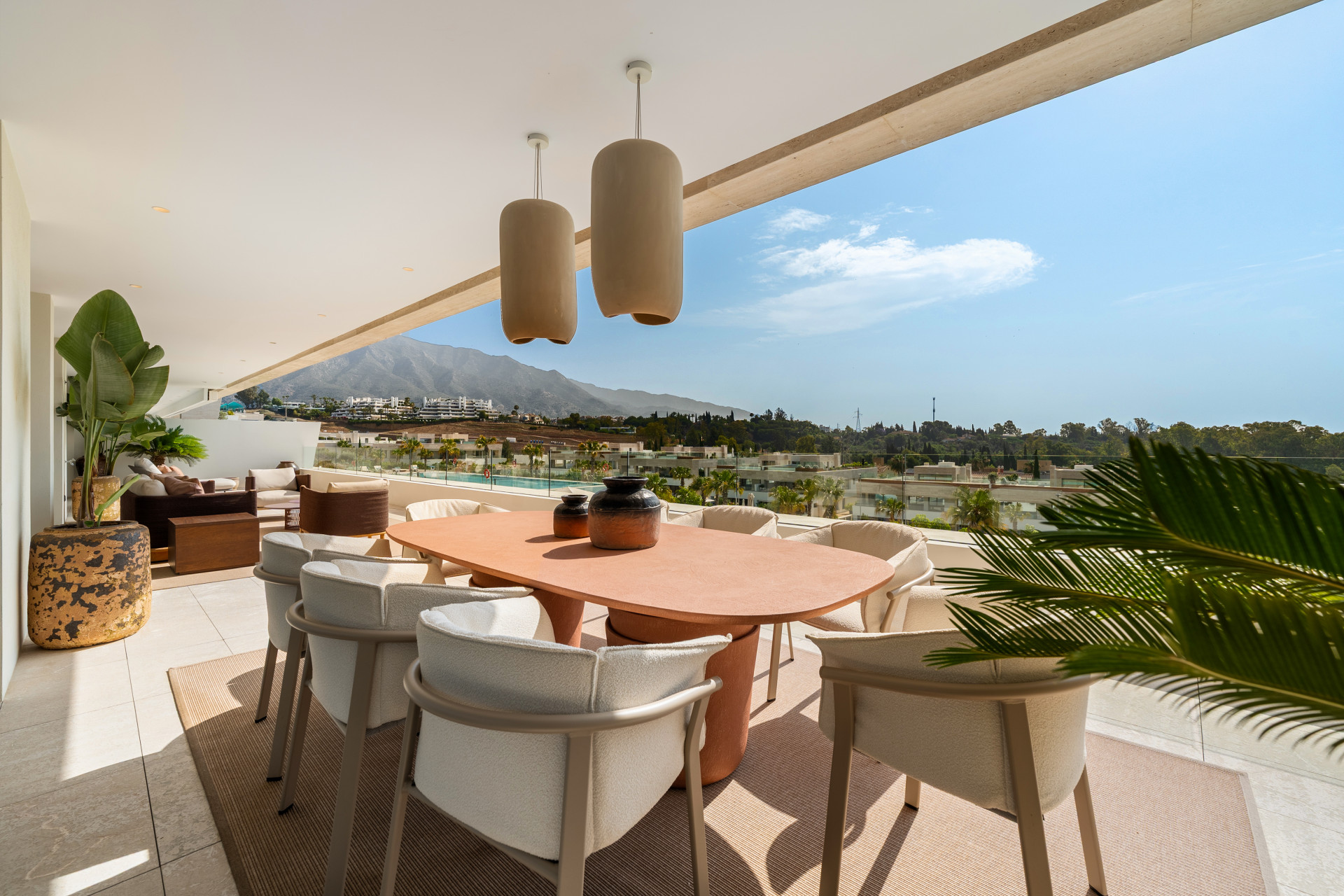 4 Bedroom Villa in Marbella - Photo 4