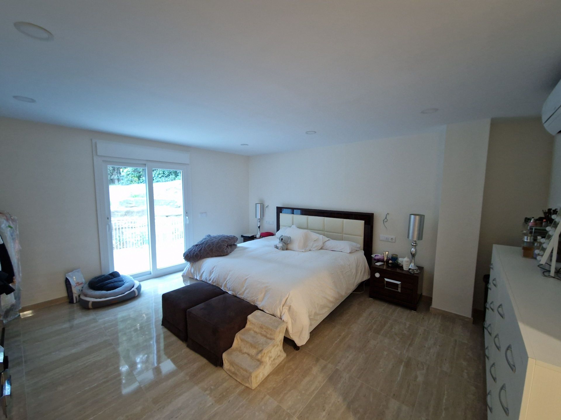 6 Bedroom Villa in Marbella - Photo 26