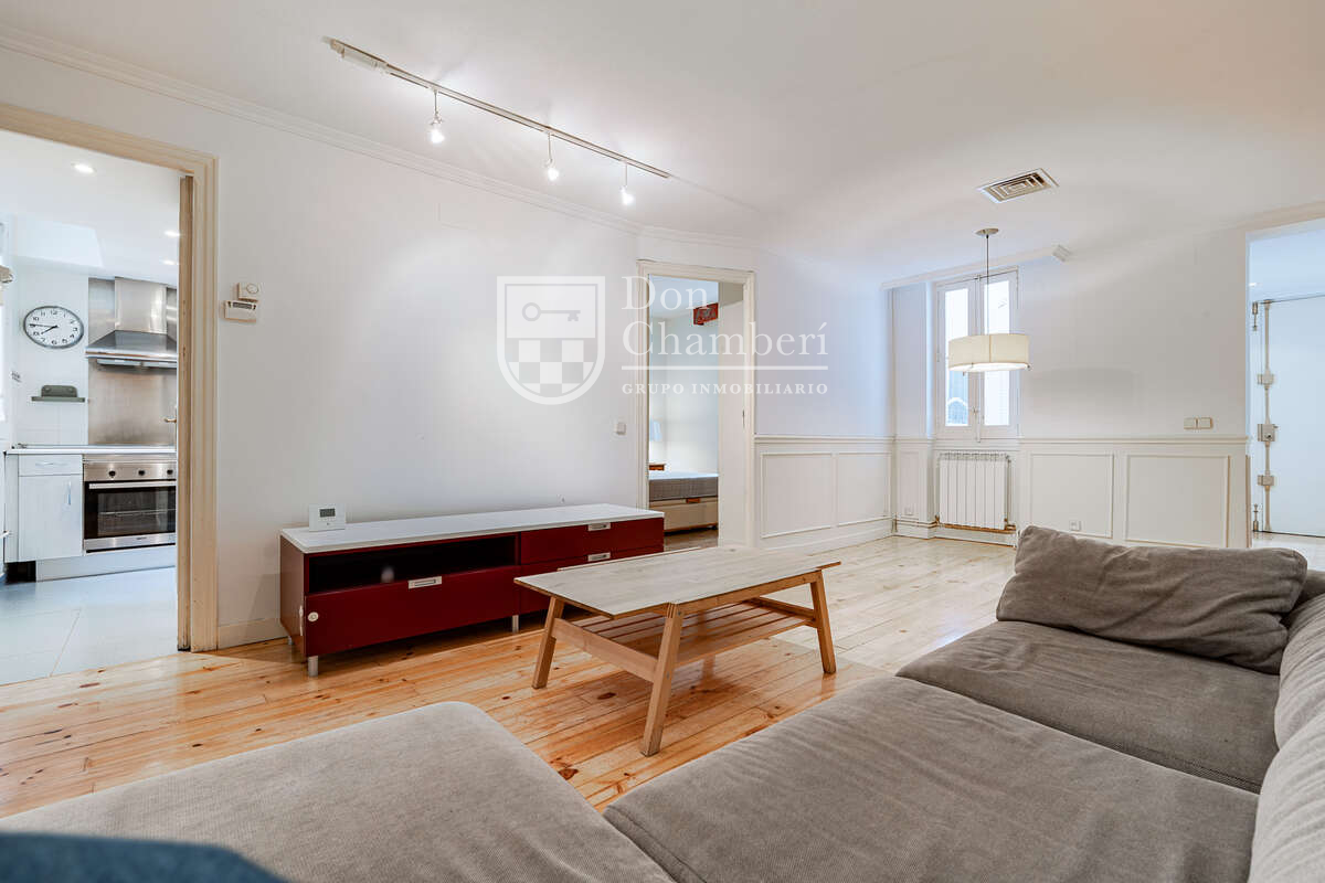 Piso de 2 dormitorios en Madrid – Foto 25