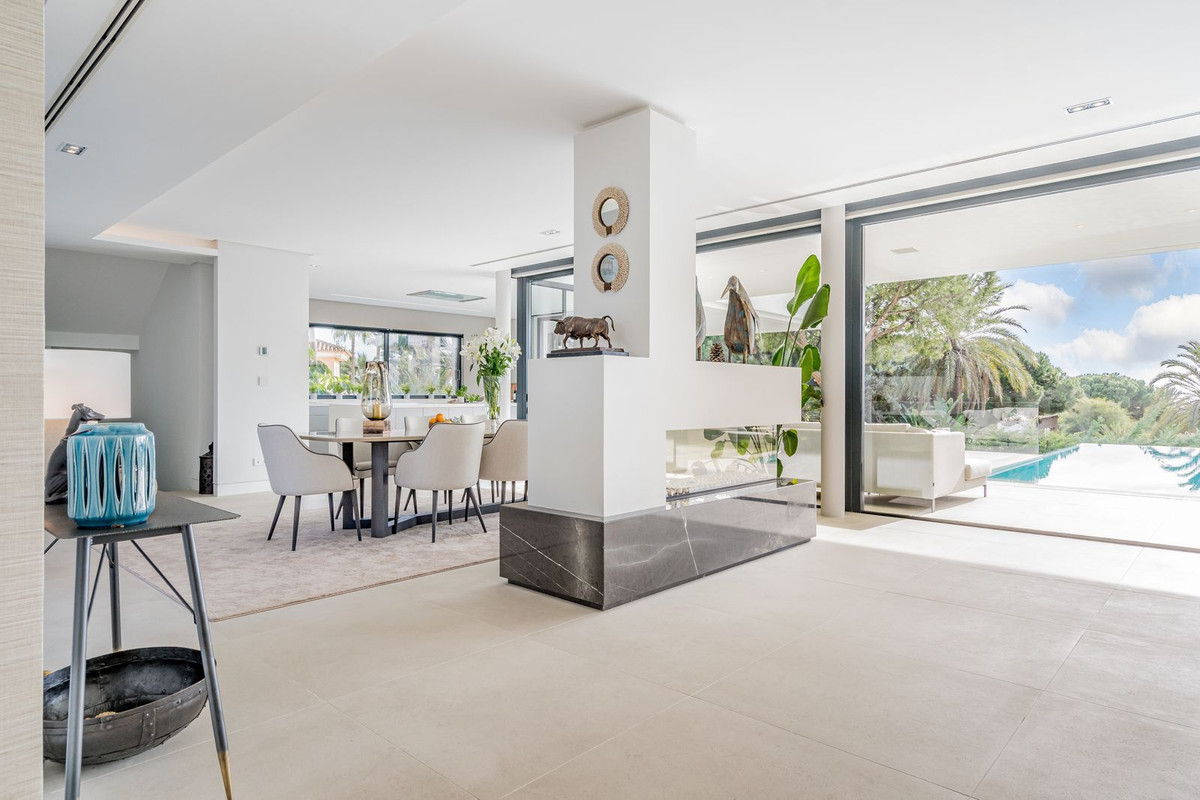 6 Bedroom Villa in Marbella - Foto 4