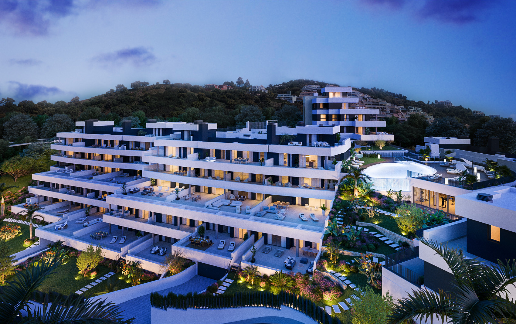 2 Bedroom Apartment in Marbella - Photo 12