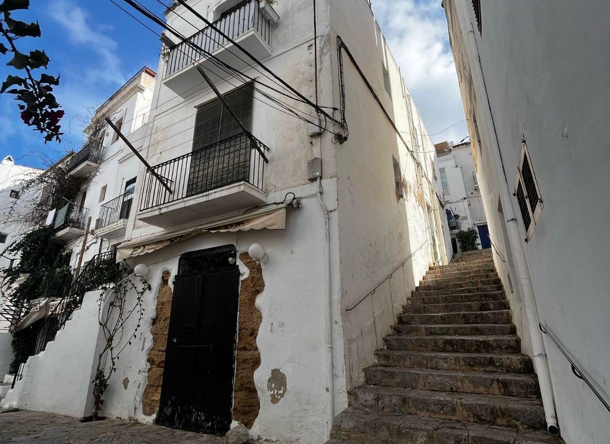 Apartment in Dalt Vila