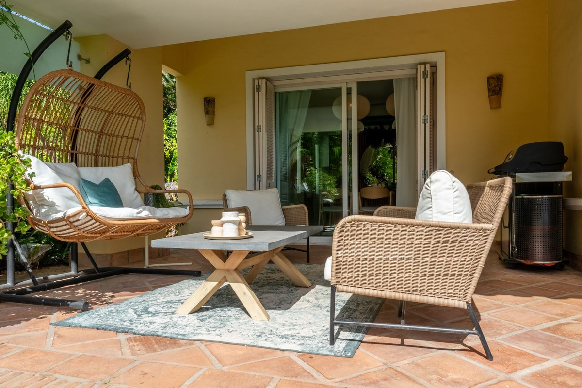 Chalet de 3 dormitorios con piscina en Málaga – Foto 18