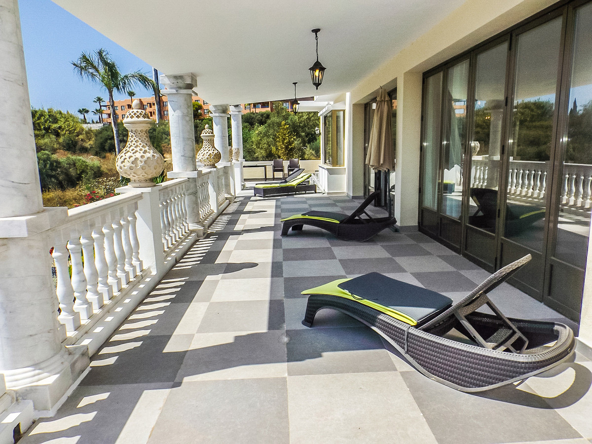7 Bedroom Villa in Benahavís - Foto 22