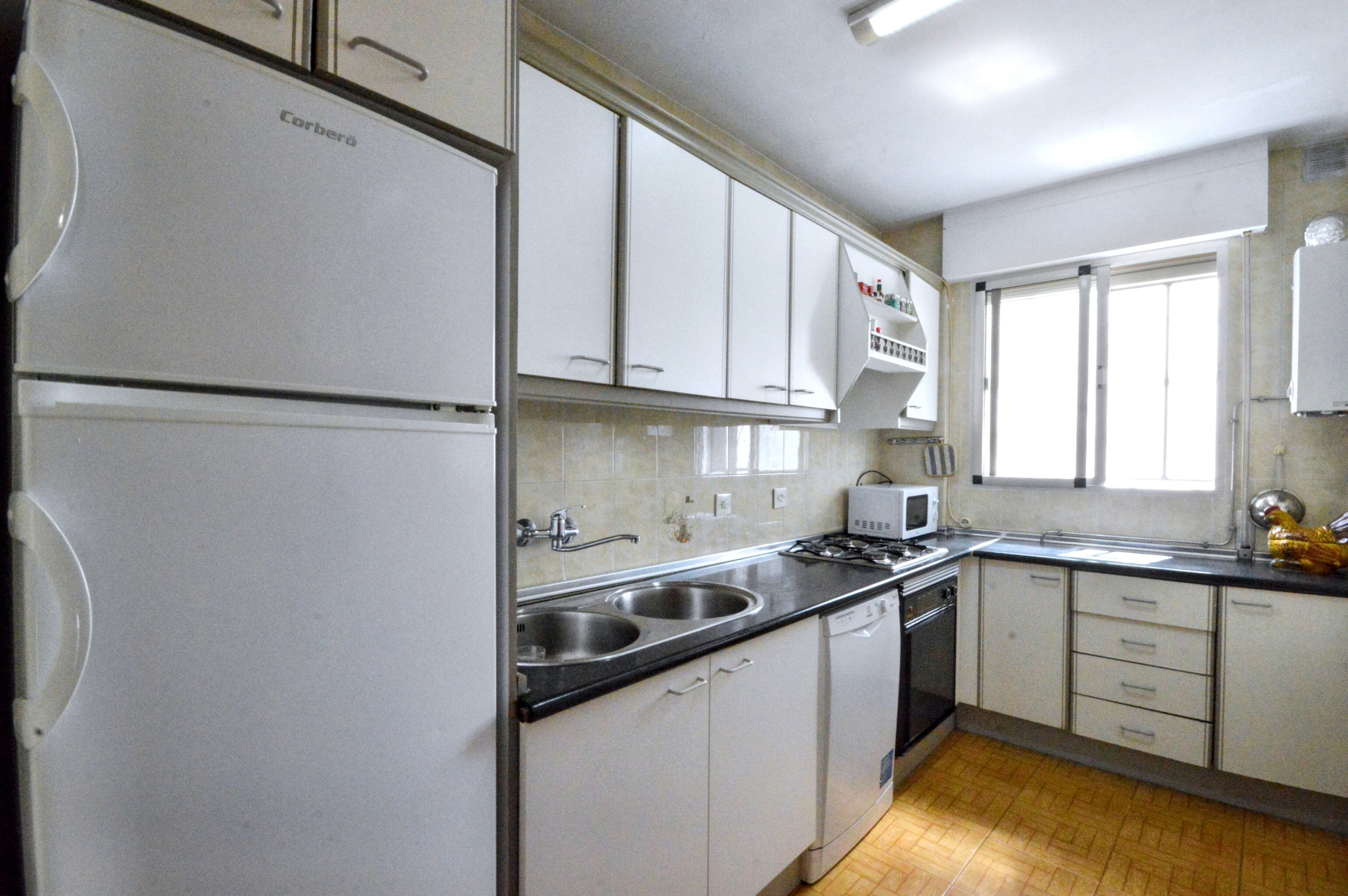 Chalet de 3 dormitorios en Granada – Foto 4