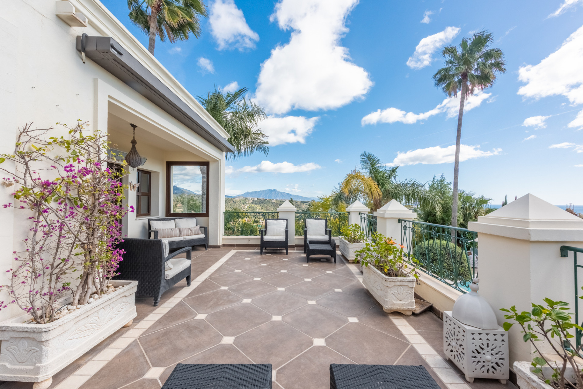 6 Bedroom Villa in Estepona - Фото 22