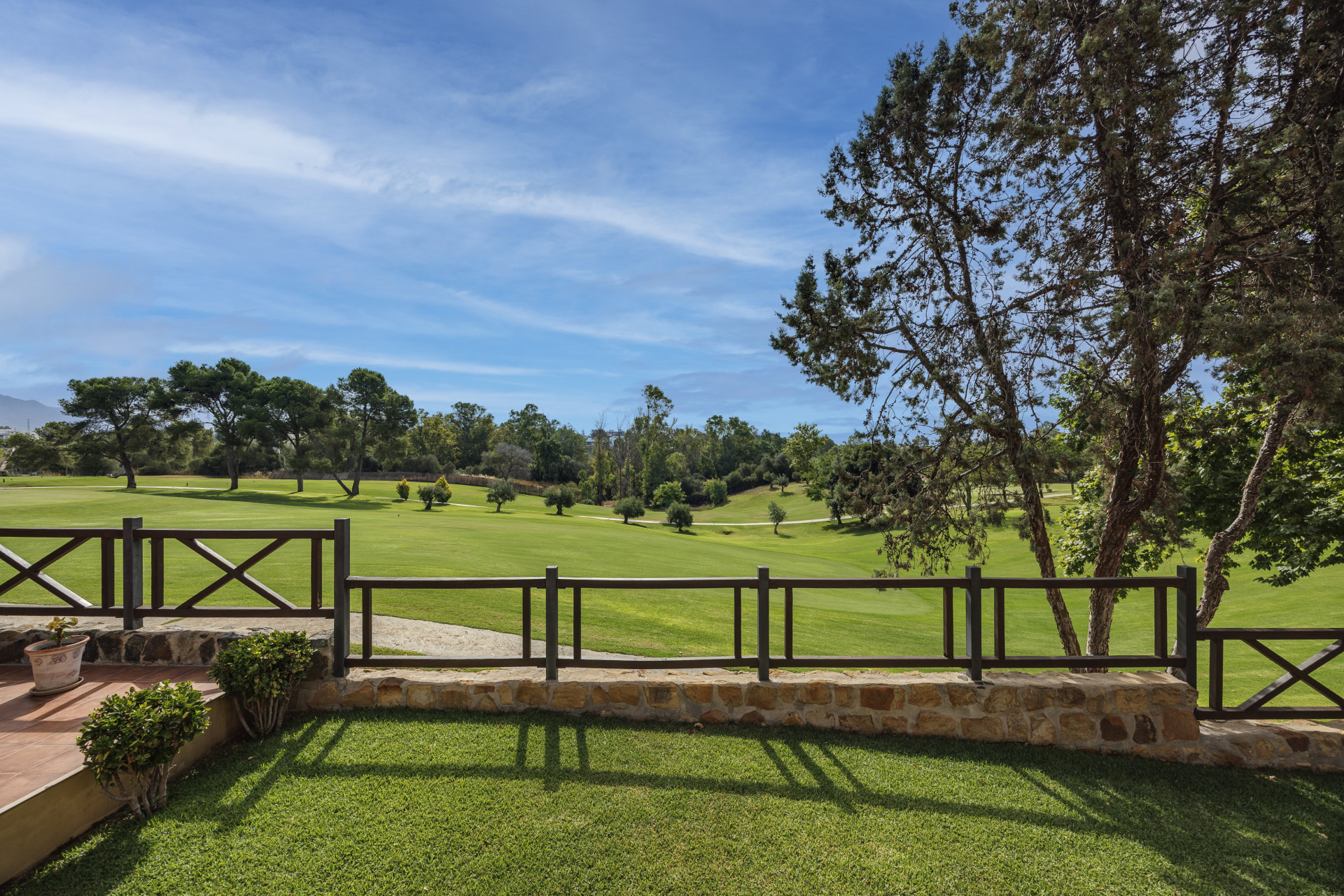 5 Bedroom Villa in San Pedro de Alcántara - Photo 41