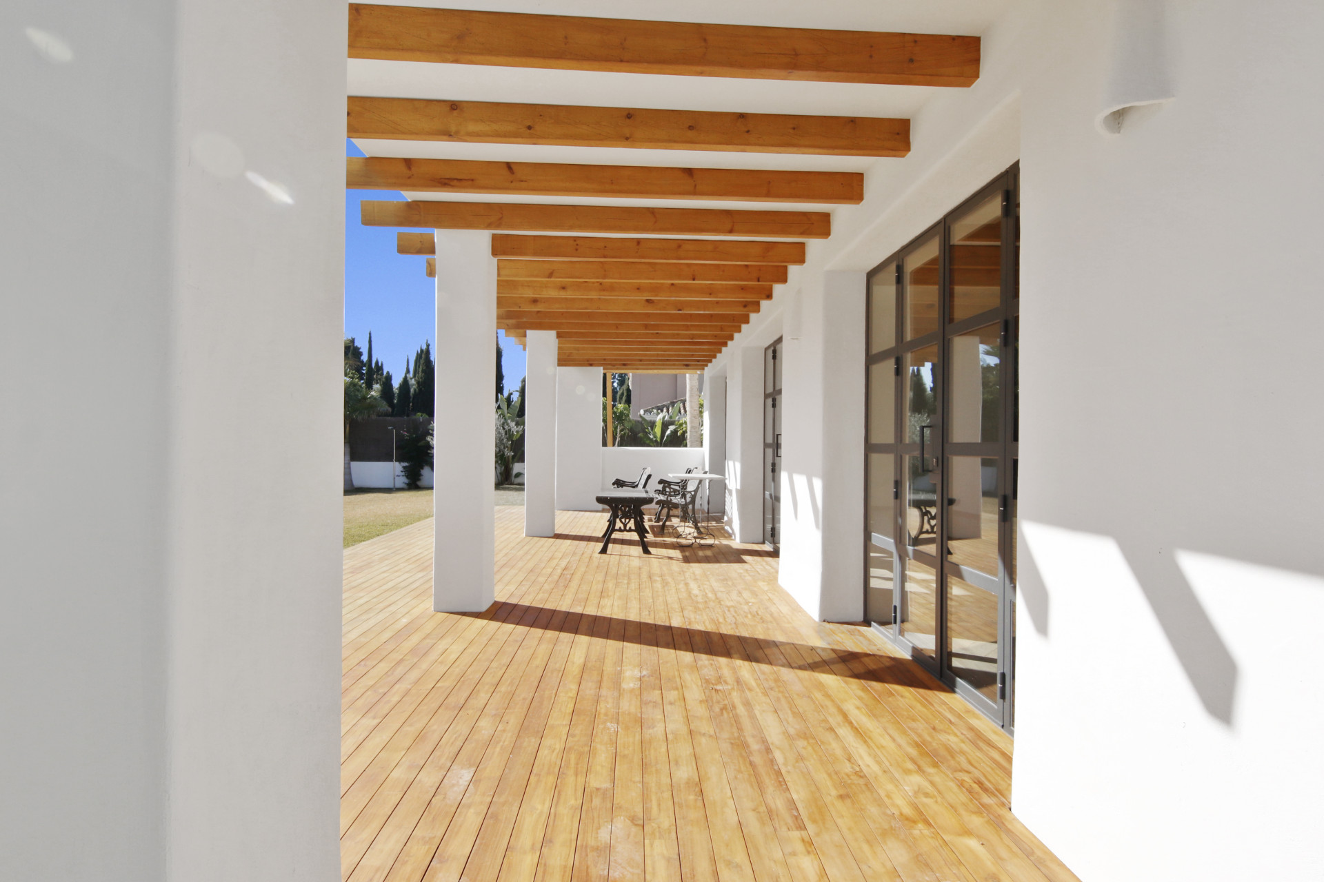 5 Bedroom Villa in Marbella - Photo 10