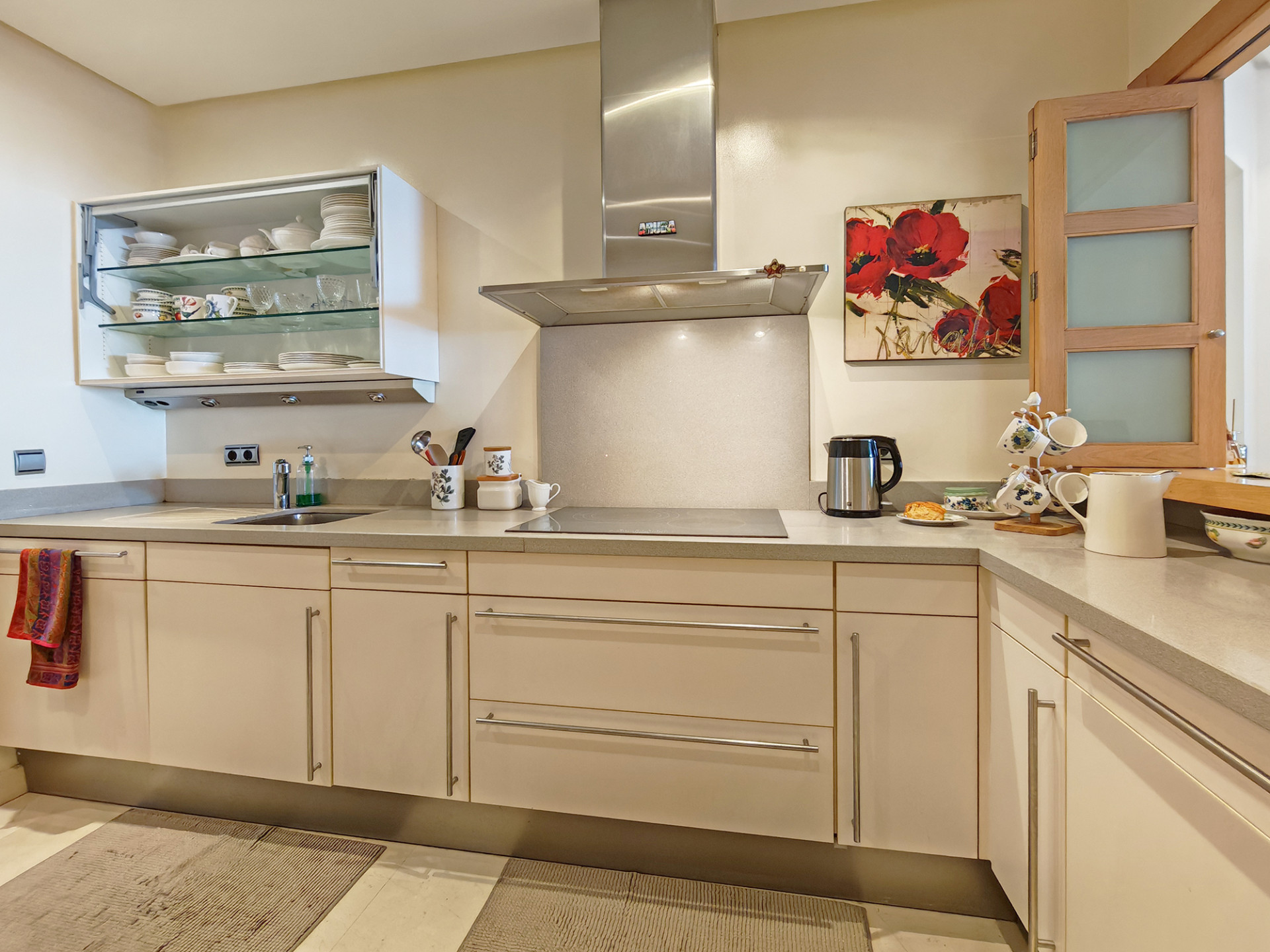 3 Bedroom Apartment in Marbella - Photo 9