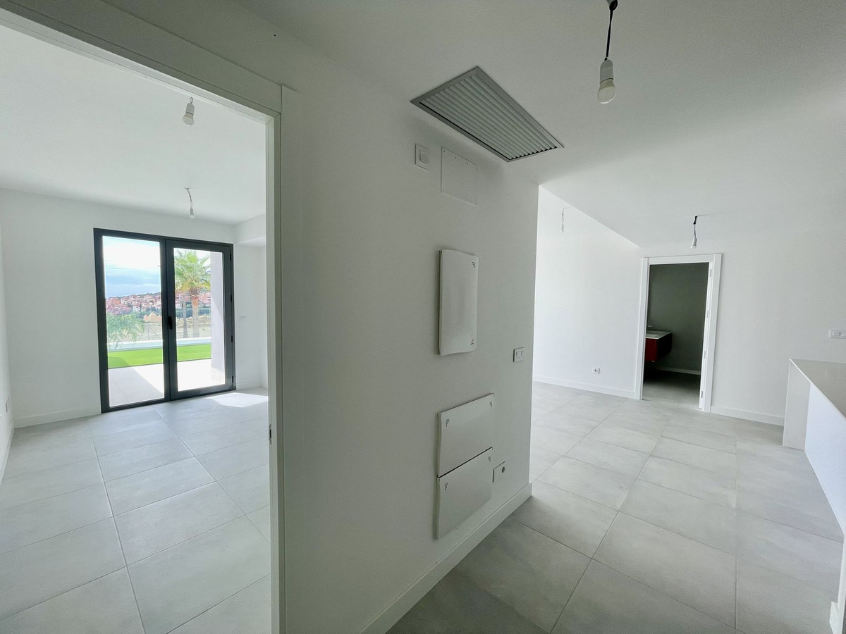 2 Bedroom Apartment in Manilva - Foto 17