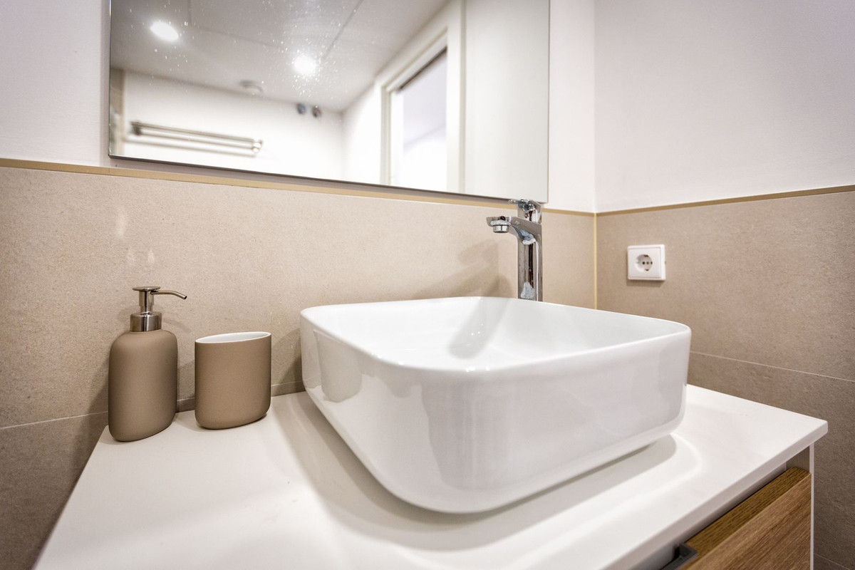 2 Bedroom Apartment in Fuengirola - Photo 15