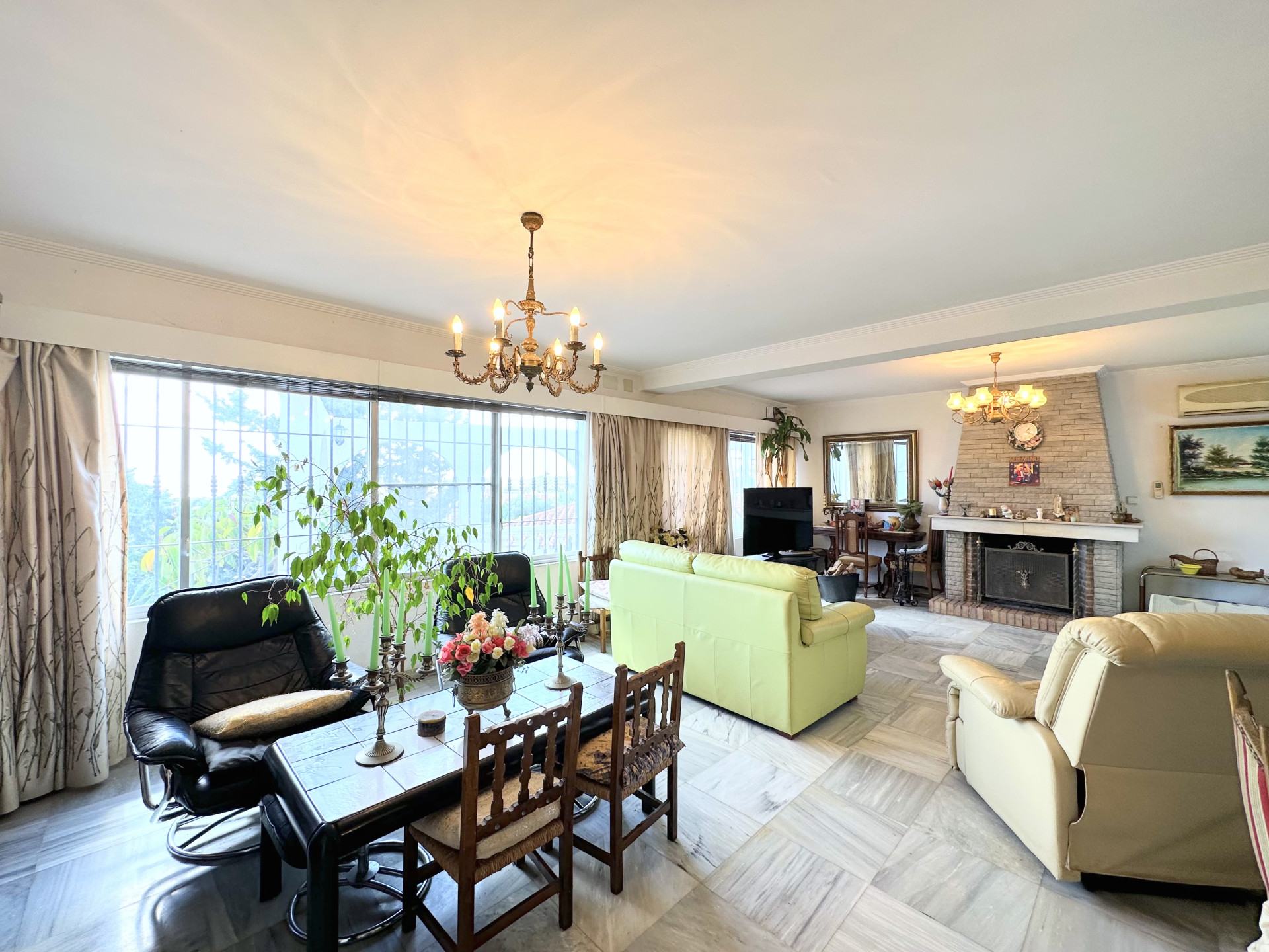 3 Bedroom Villa in Fuengirola - Photo 2