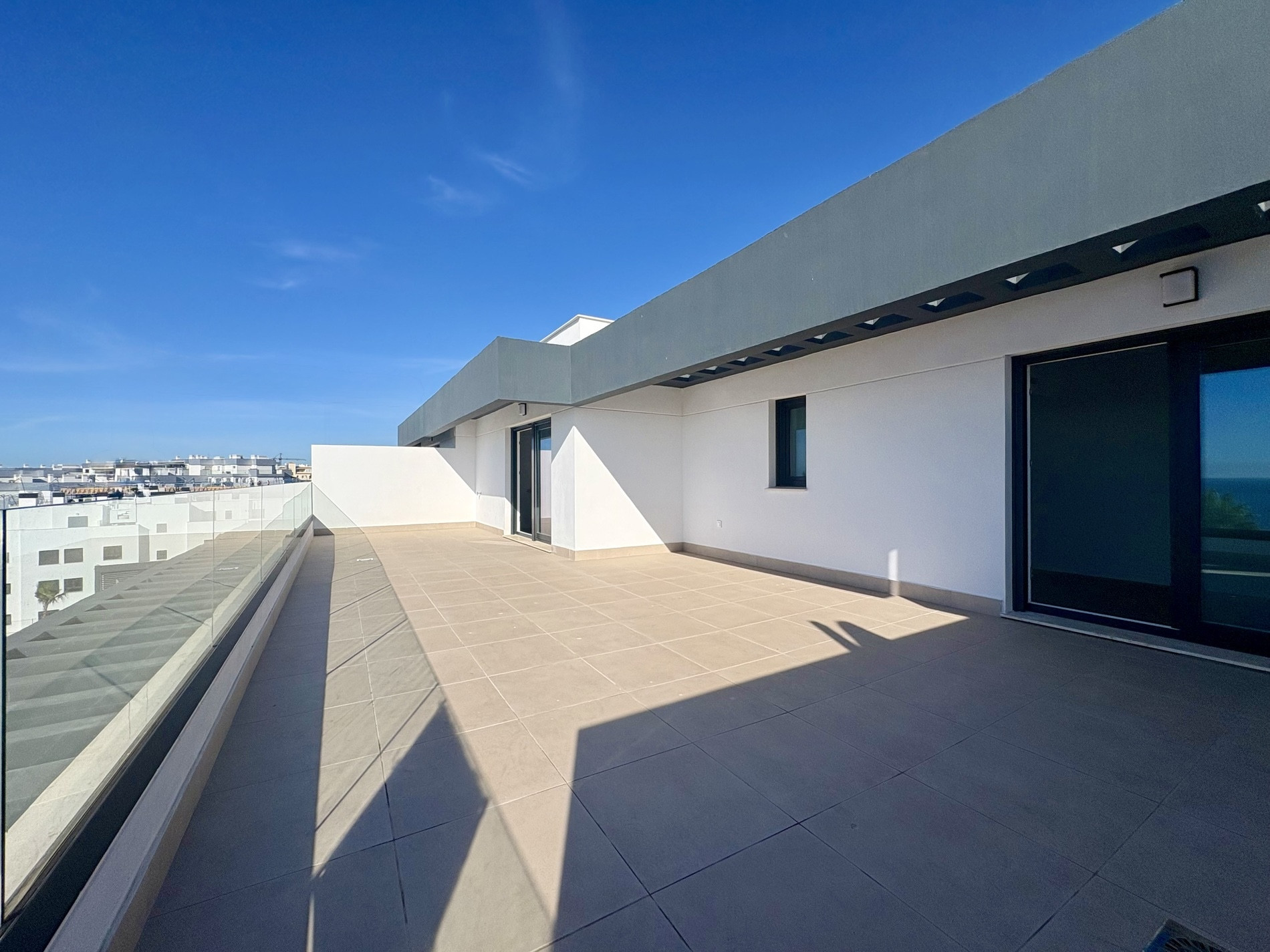 3 Bedroom Penthouse in Mijas - Photo 2