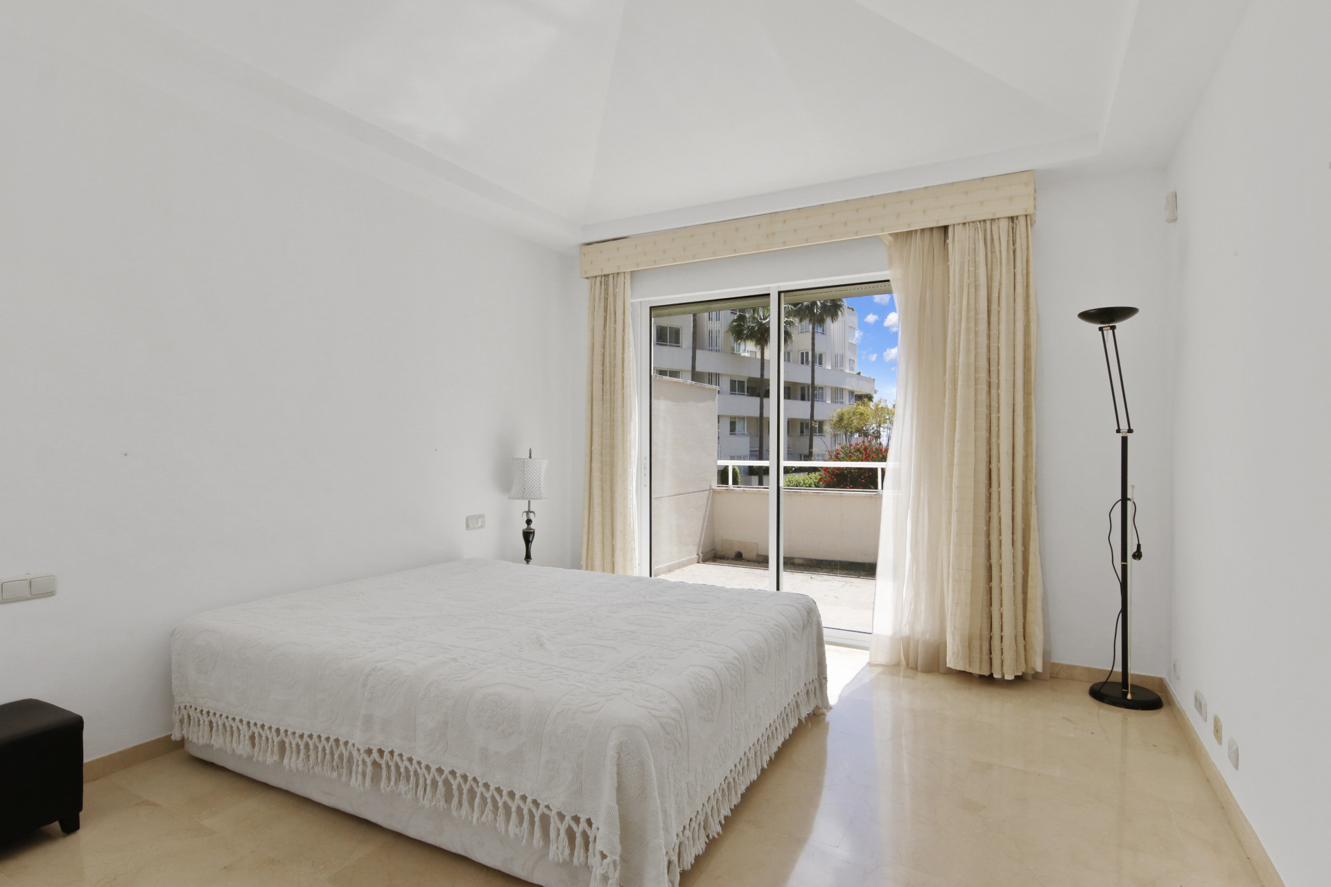 3 Bedroom Townhouse in Estepona - Photo 17