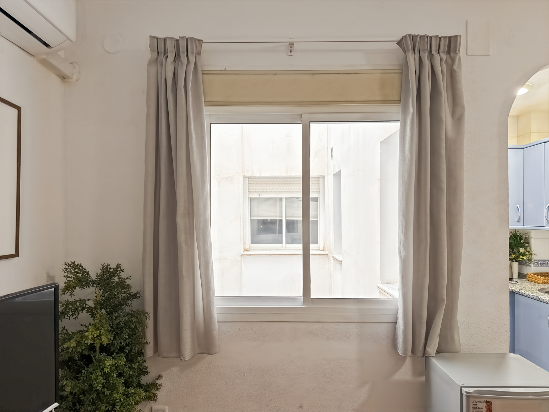 1 Bedroom Apartment in Málaga - Photo 11
