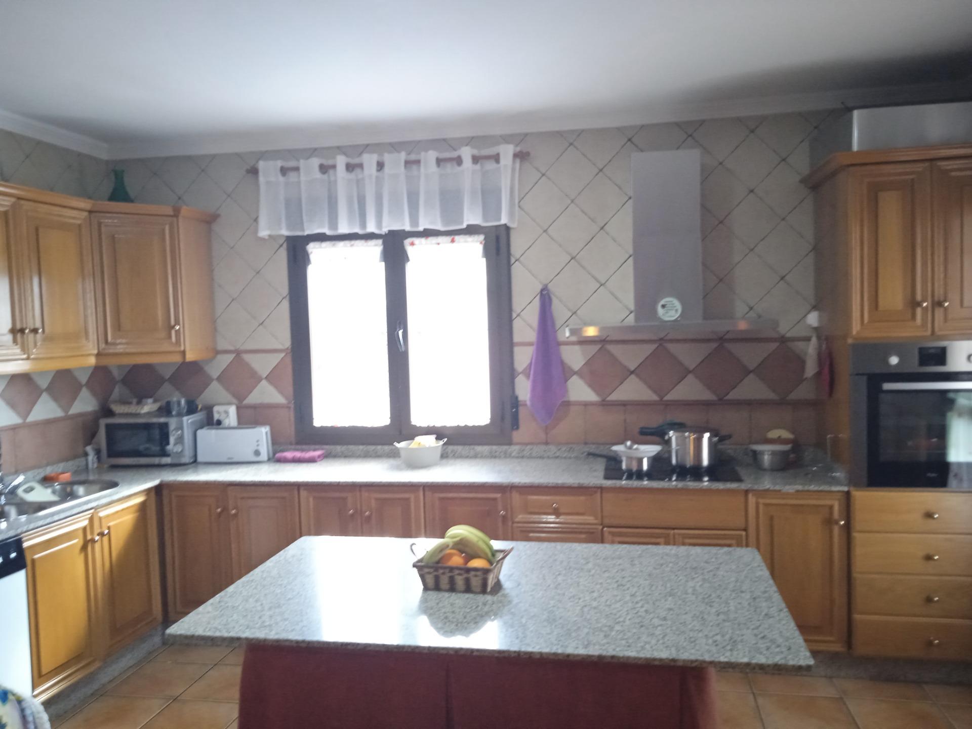 Moradia com 4 quartos com piscina em Granada, Espanha – Foto 13
