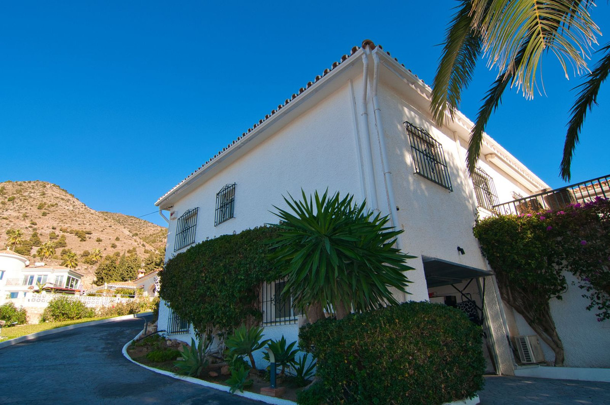 4 Bedroom Villa in Benalmádena - Foto 4