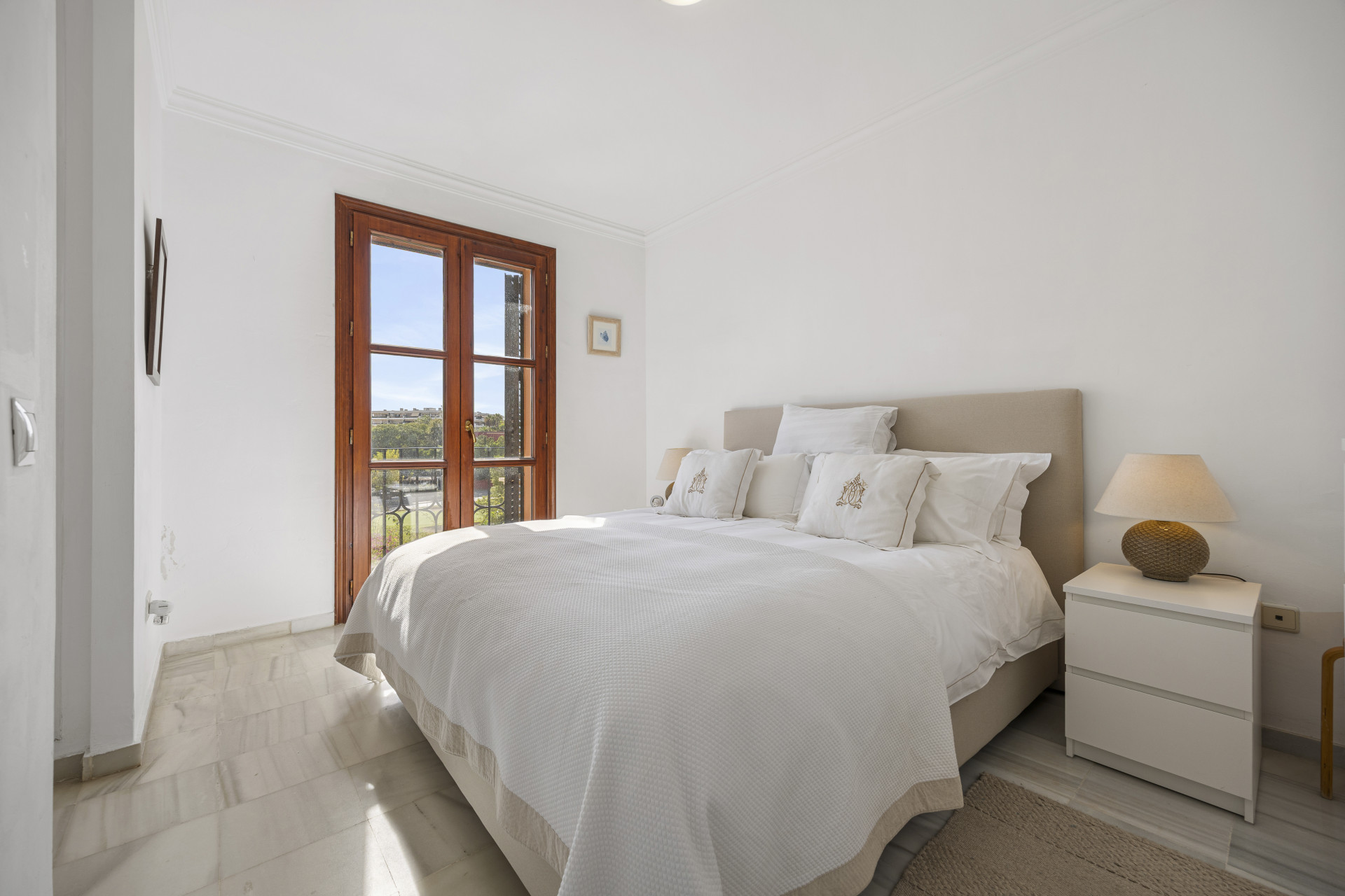 4 Bedroom Townhouse in San Pedro de Alcántara - Photo 16