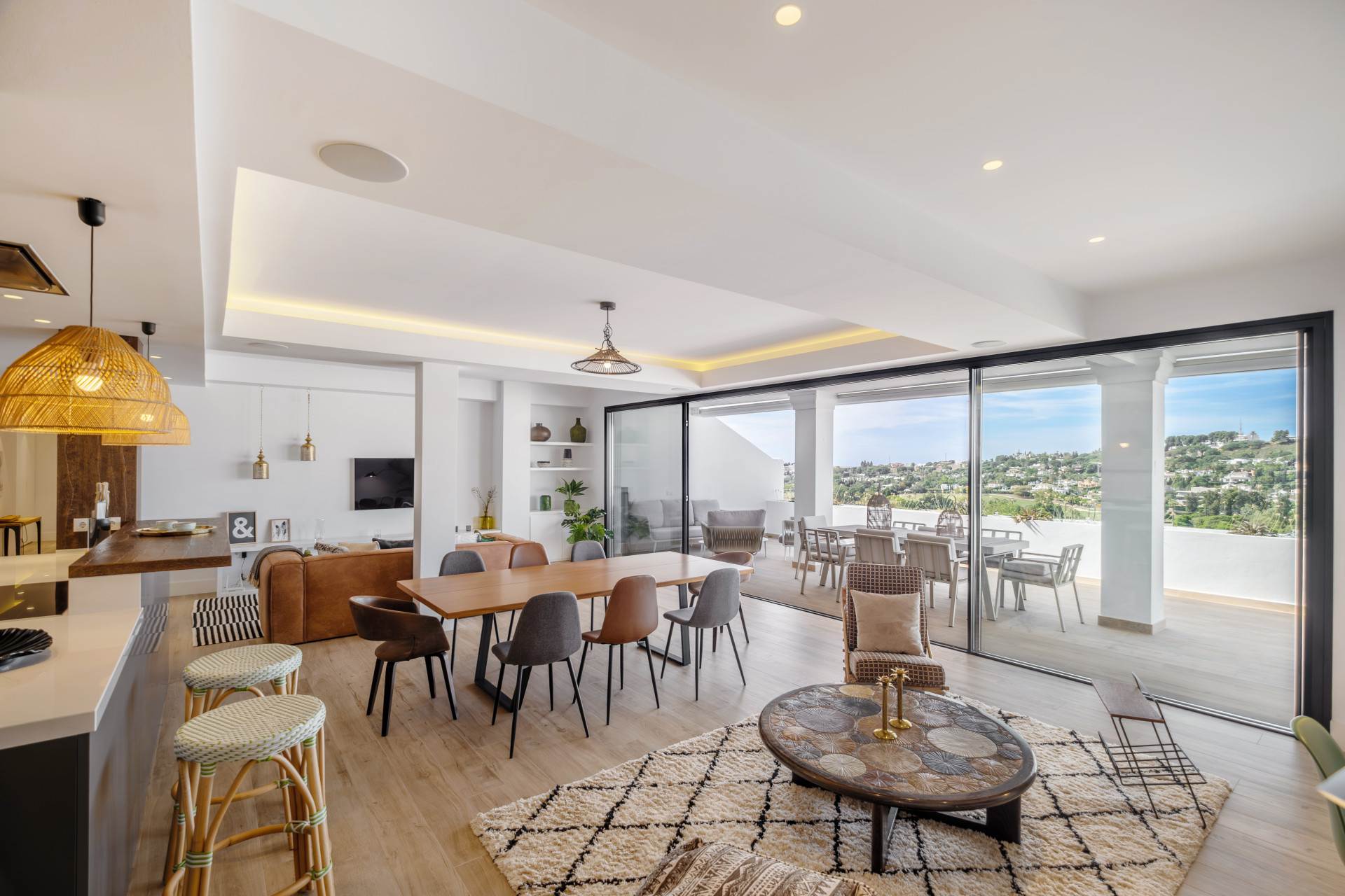 Apartamento com 4 quartos com piscina em Málaga, Espanha – Foto 2