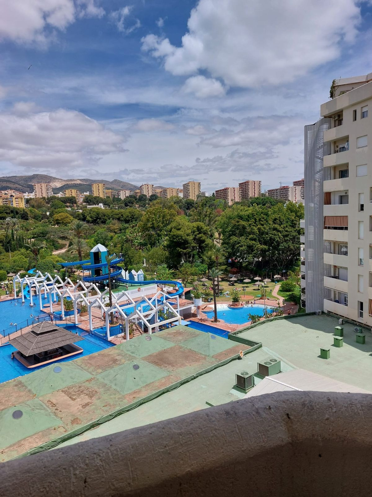 1 Bedroom Apartment in Torremolinos - Photo 5