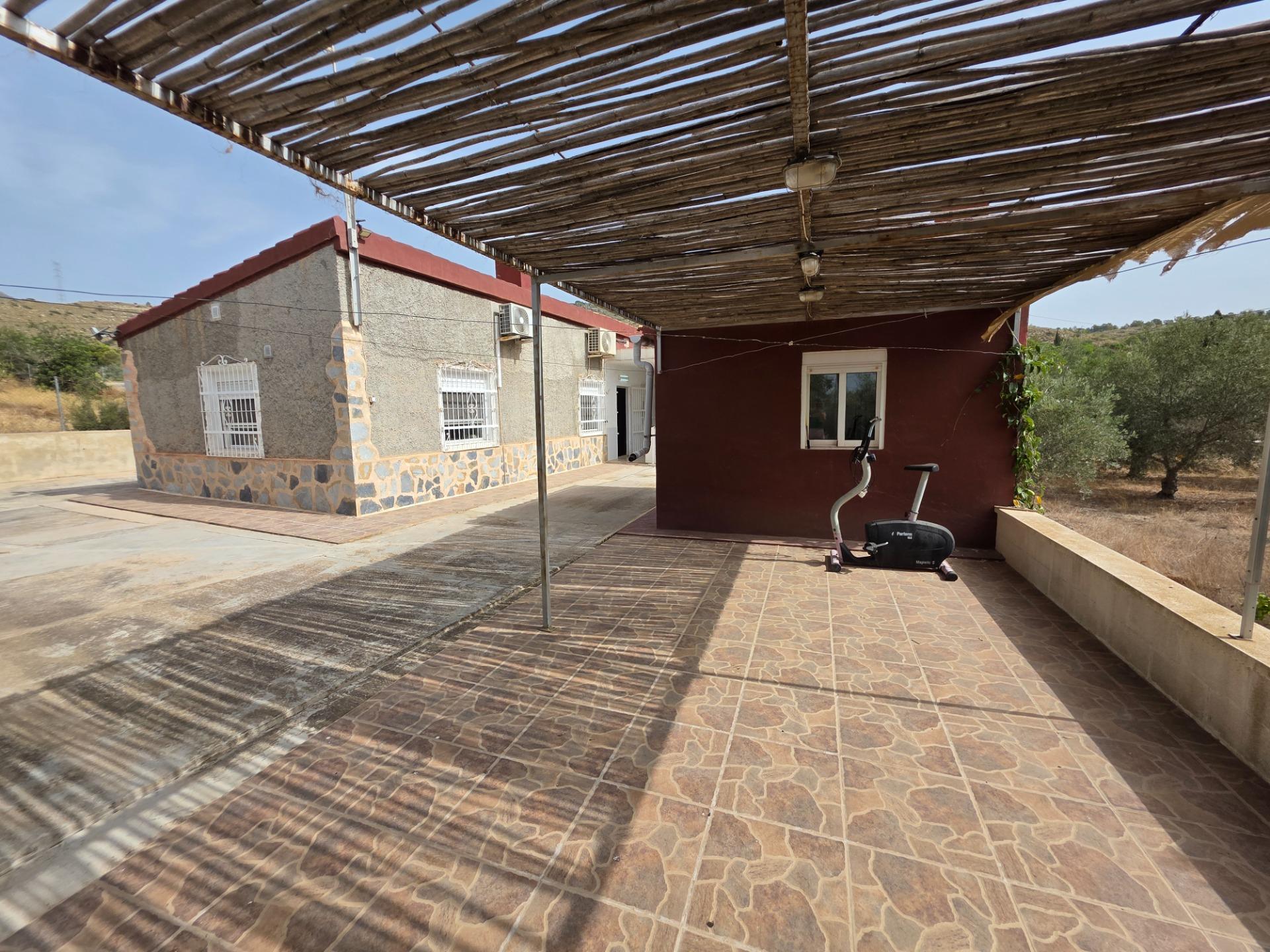 Villa con 3 camere con piscina a Alicante, Spagna – Foto 30