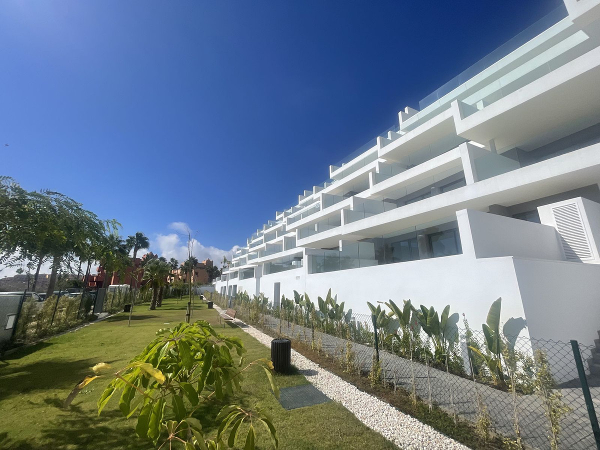 2 Bedroom Apartment in Manilva - Foto 16