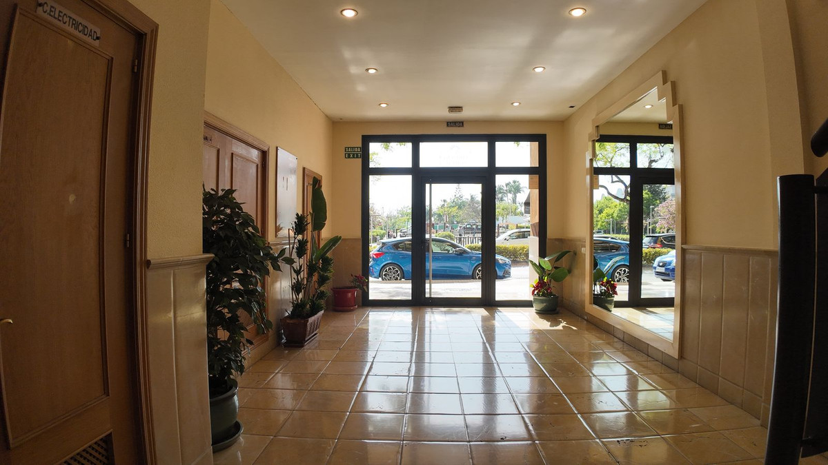 3 Bedroom Apartment in San Pedro de Alcántara - Photo 31