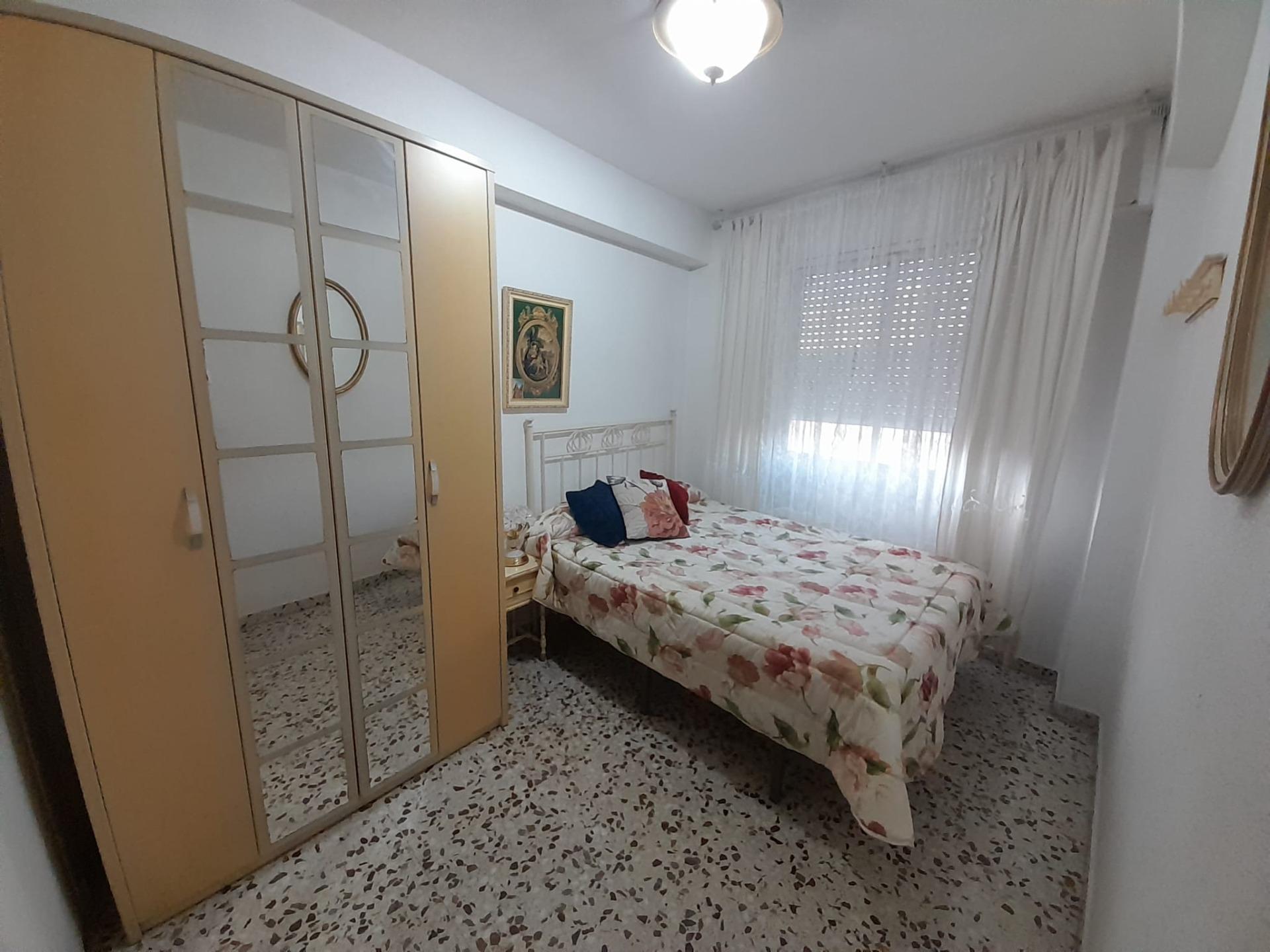 Piso de 4 dormitorios en Murcia – Foto 12
