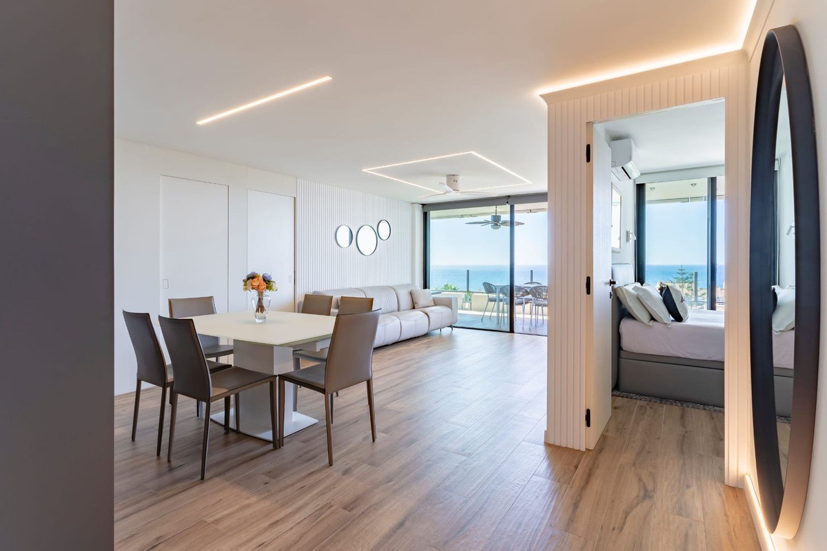 3 Bedroom Apartment in Marbella - Photo 8