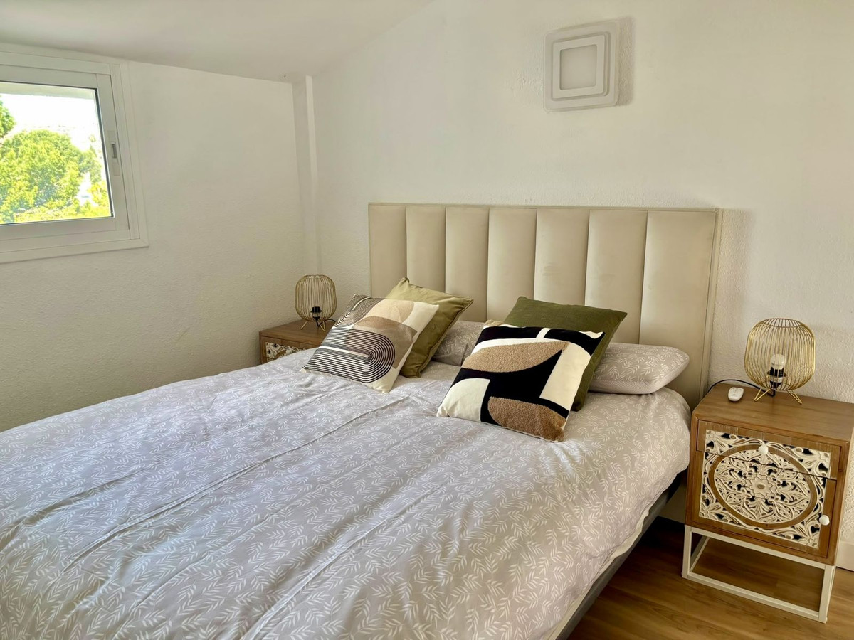 1 Bedroom Apartment in Mijas - Photo 4