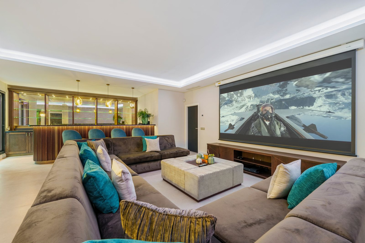6 Bedroom Villa in Benahavís - Foto 42