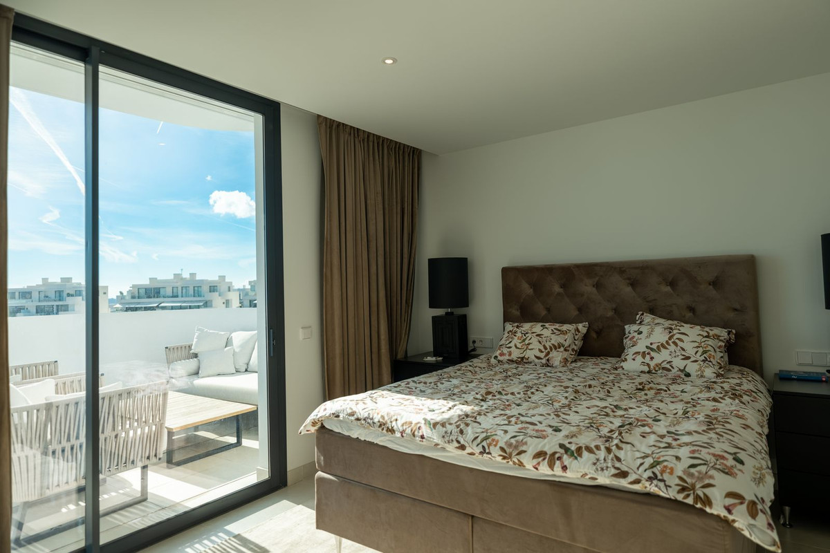 3 Bedroom Penthouse in Fuengirola - Photo 15