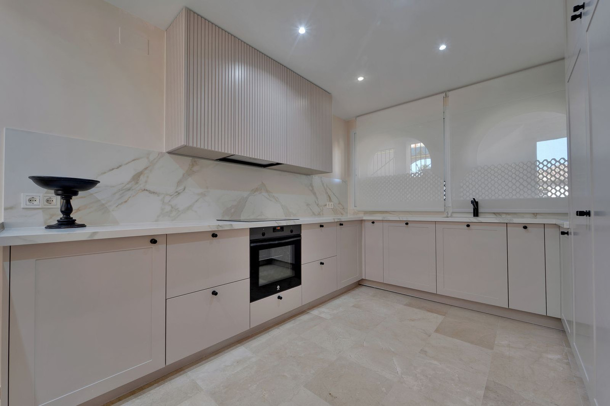 3 Bedroom Apartment in Benahavís - Foto 6