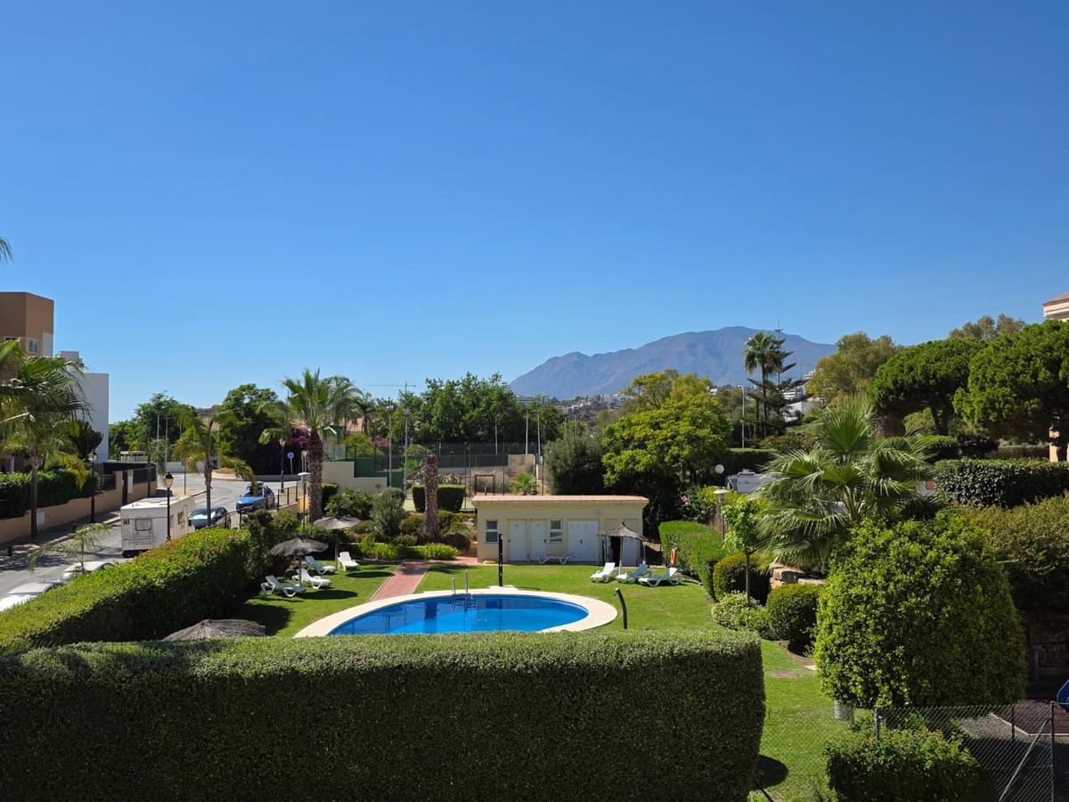 3 Bedroom Apartment in Estepona - Photo 23