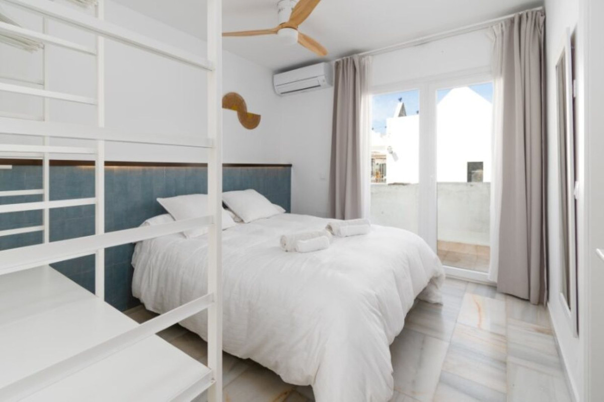 2 Bedroom Townhouse in Mijas - Photo 8