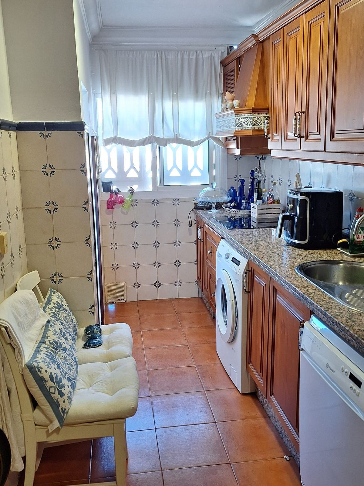 3 Bedroom Apartment in Marbella - Photo 4