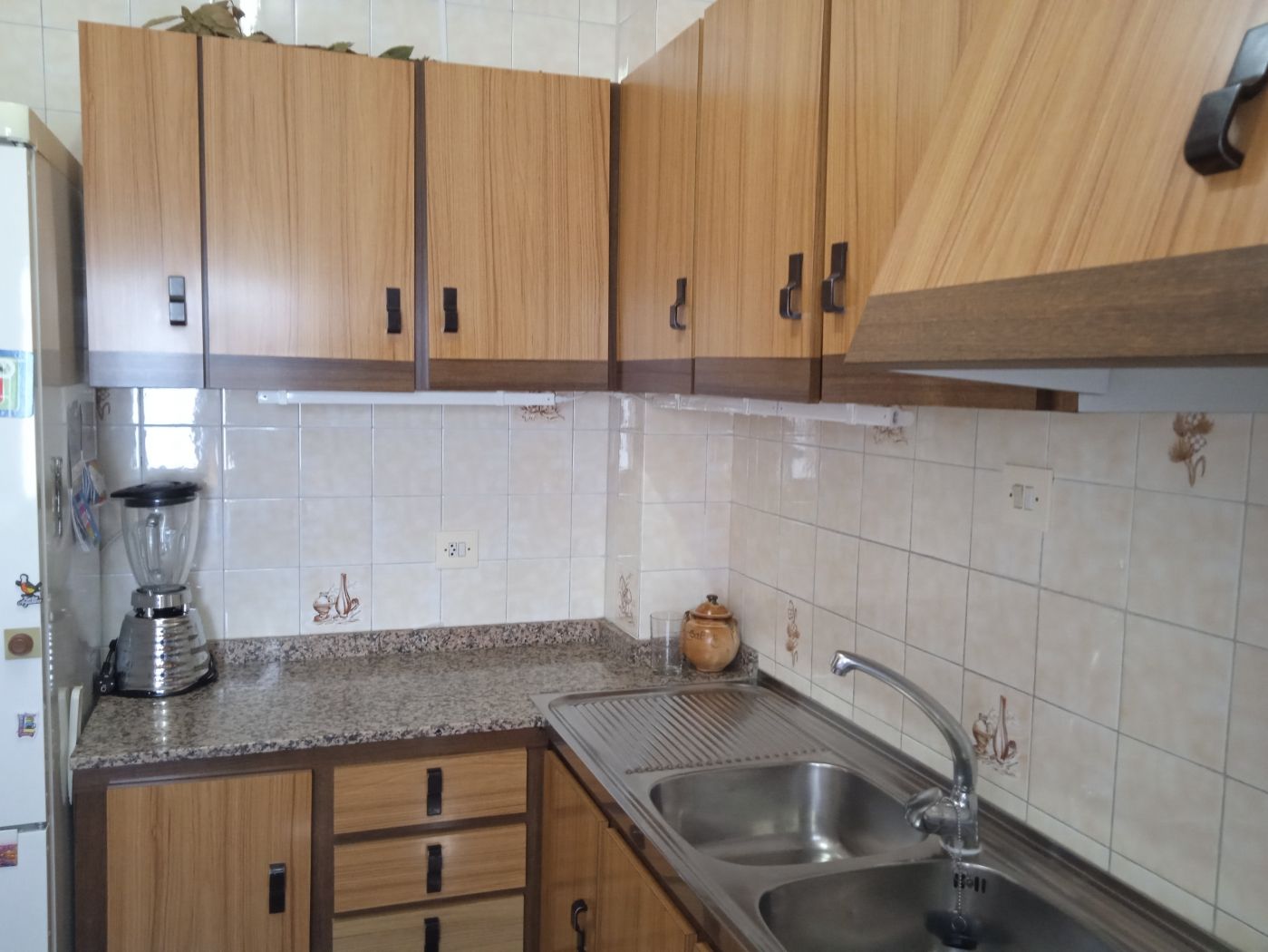 Chalet de 4 dormitorios en Granada – Foto 8