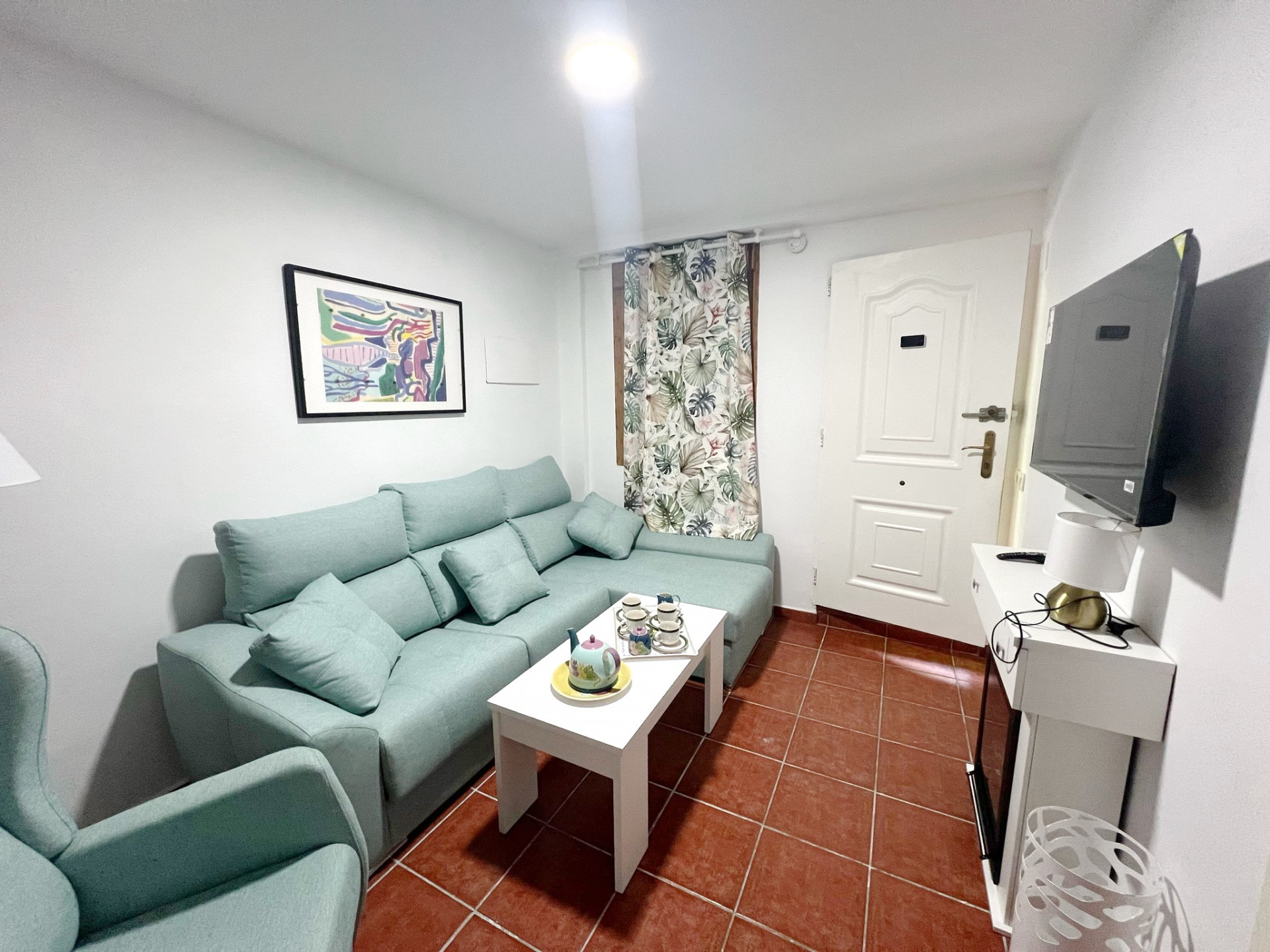 4 Bedroom Apartment in Marbella - Photo 3
