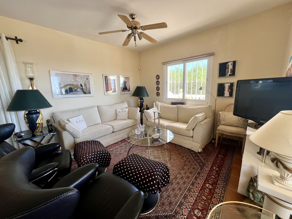 6 Bedroom Country house in Estepona - Foto 48