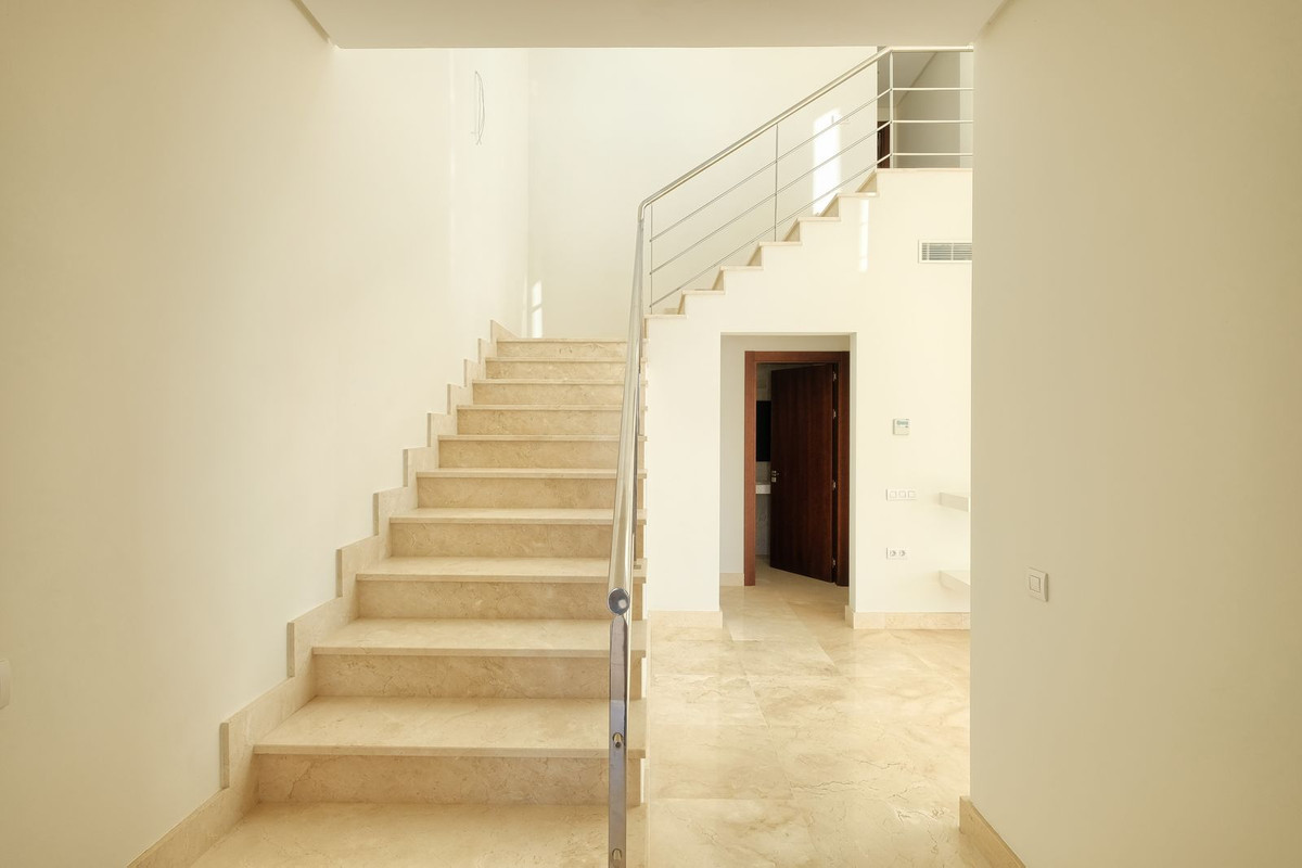 4 Bedroom Villa in Benahavís - Foto 19