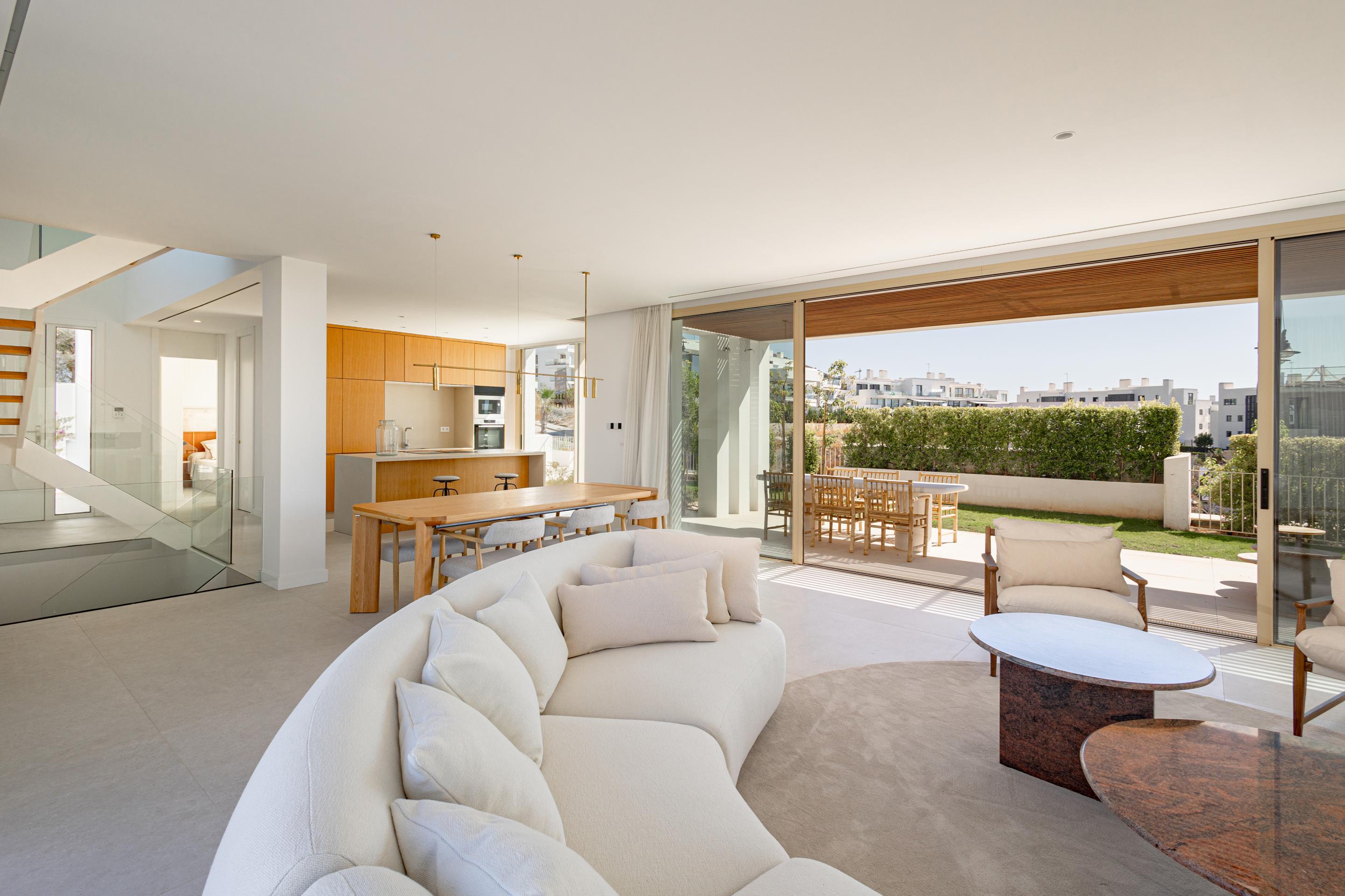 5 Bedroom Villa in Fuengirola - Photo 9