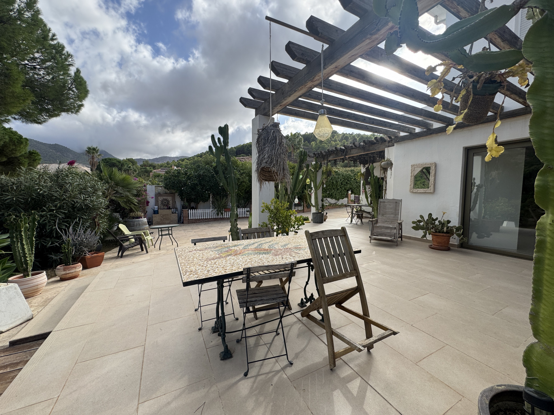 5 Bedroom Villa in Alhaurín de la Torre - Photo 23