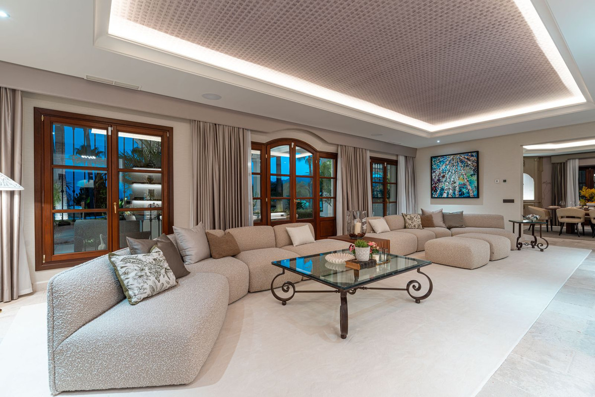 5 Bedroom Villa in Benahavís - Foto 6