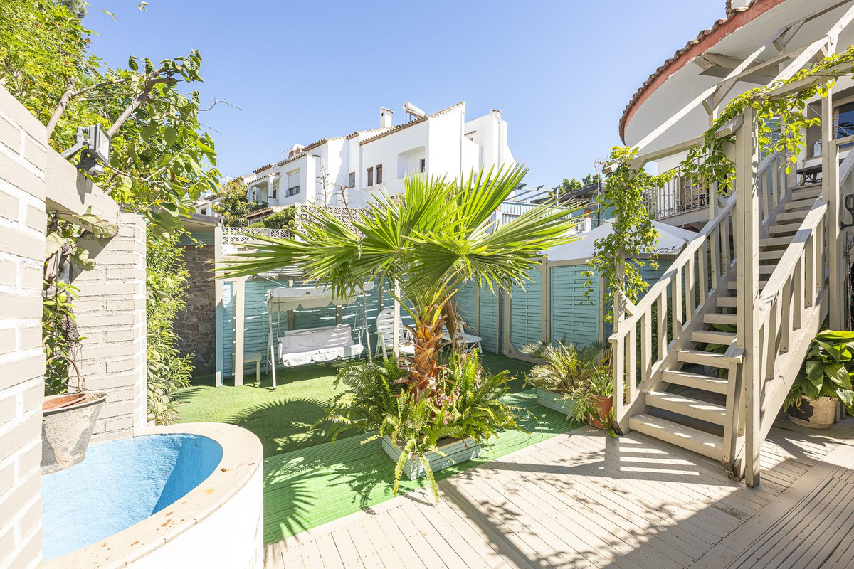 12 Bedroom Villa in Marbella - Photo 43