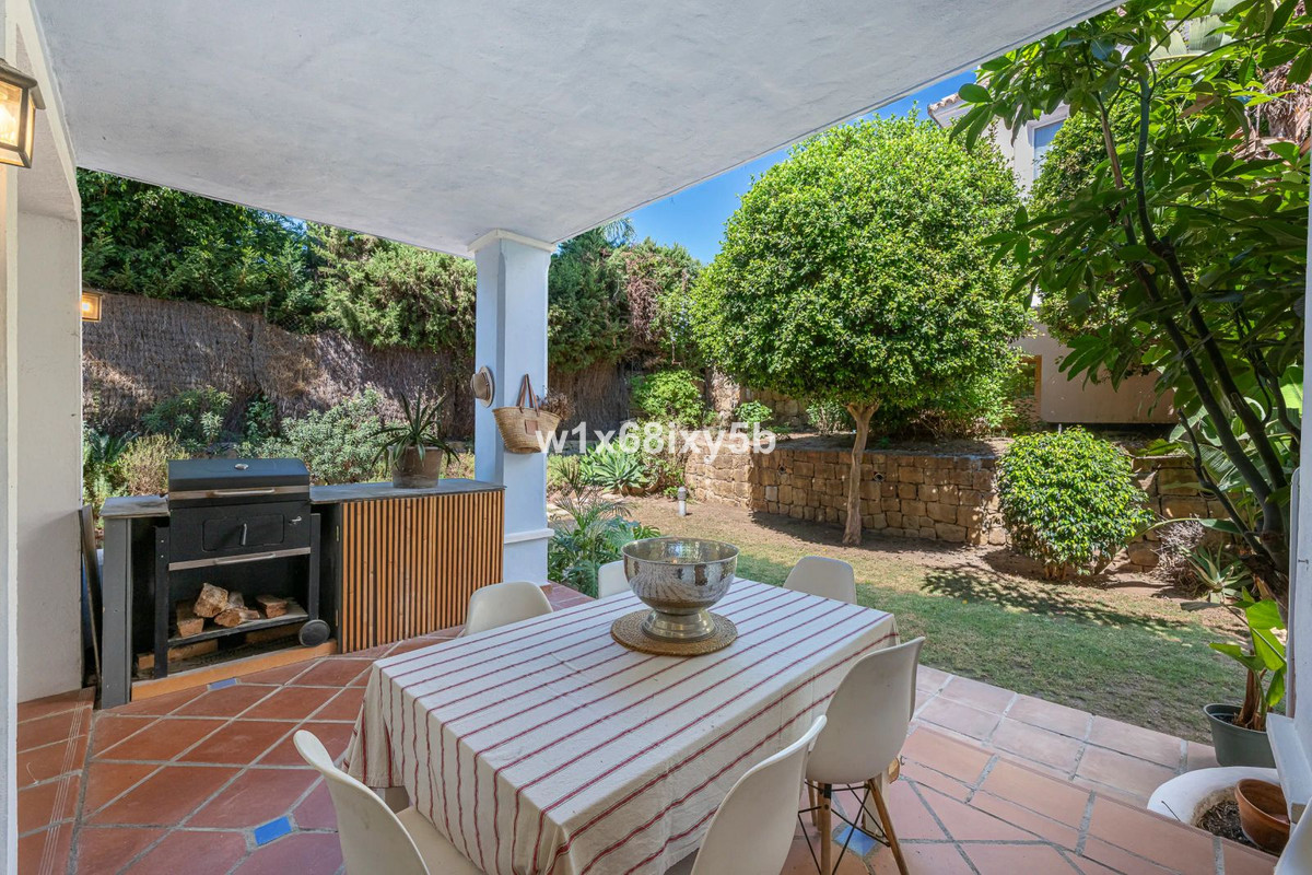 3 Bedroom Townhouse in Marbella - Photo 18